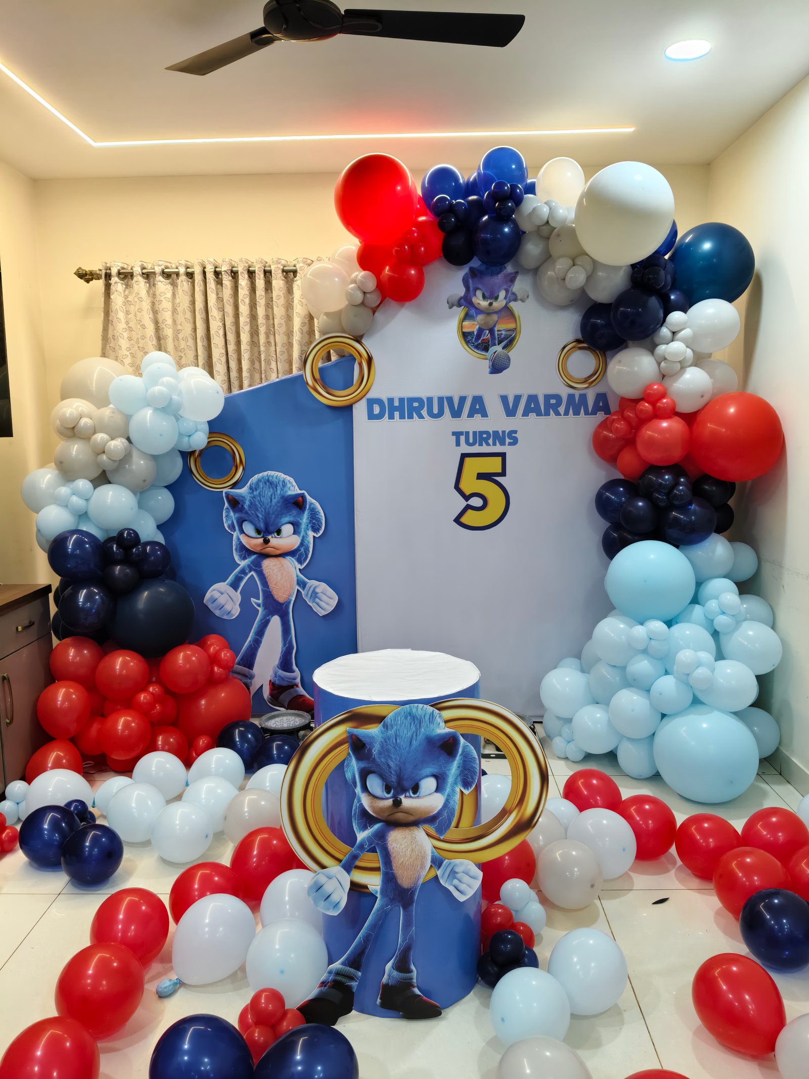 1000192771 balloon decoration inspiration